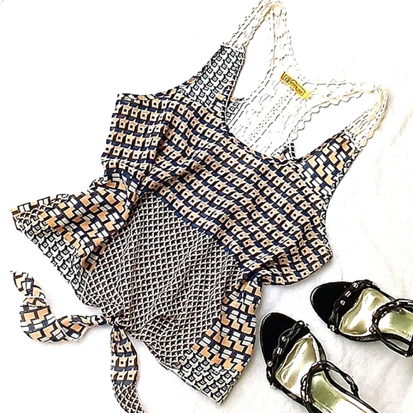 Vintage USA Crochet Back Top - Picture 1 of 7